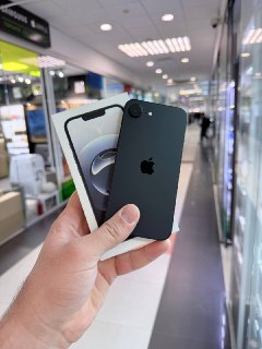 iPhone 16